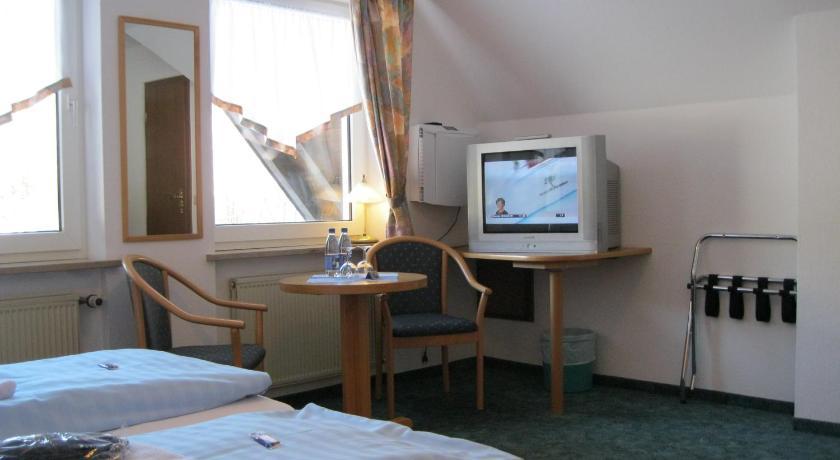 Tommes Gaestehaus Zur Muehle Schmallenberg Quarto foto